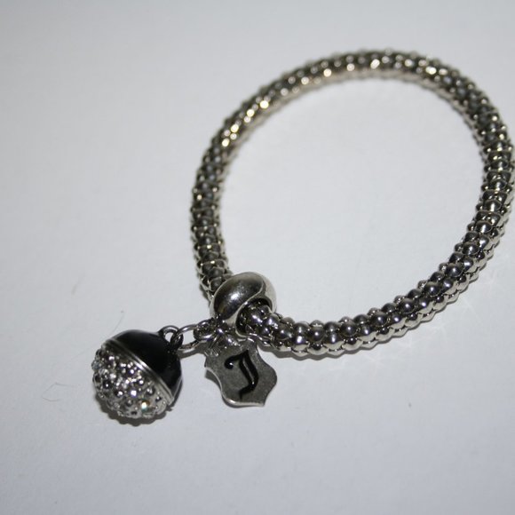 Beautiful silver J charm bracelet 7.5" - Picture 3 of 4